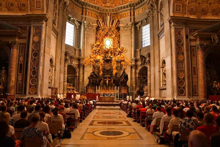 Heilige Messe im Rahmen der Ministrantenwallfahrt im Petersdom des Vatikan. © Michael Baudisch