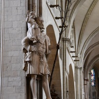 Riesige, beeindruckende Christophorus-Statue im St. Paulus-Dom. © Elisabeth Meuser