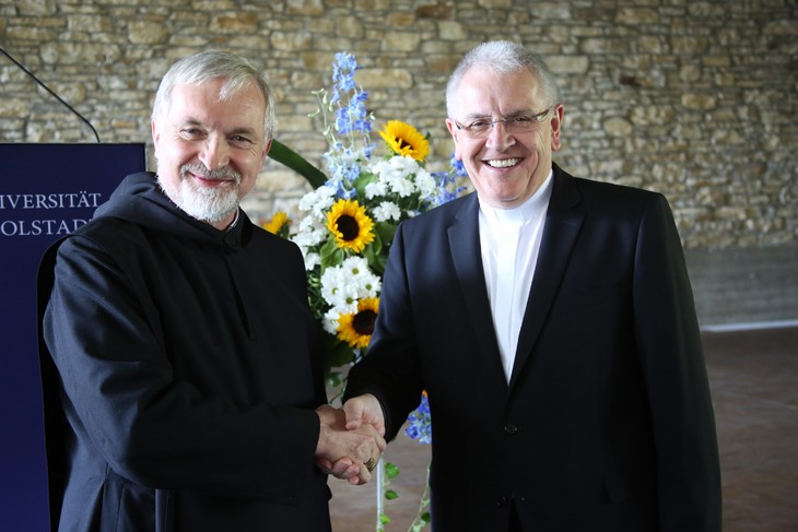 Bild: Bischof Hanke und Bischof Timmerevers bei einer Begegnung in der Willibaldswoche 2018. © Mykola Vytivskyi / pde