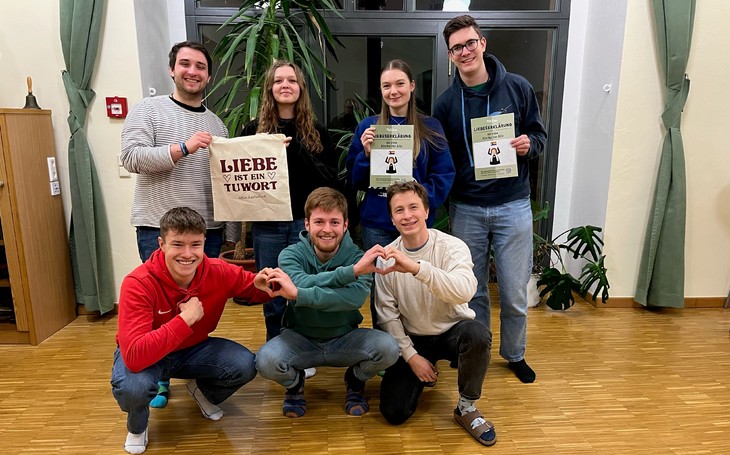 Haben eine gemeinsame Initiative gestartet (v.l.n.r.): Aaron Lidzba, Emily Henning, Josy Henning, Elias Kalenborn, Benedikt Klafki, Clemens Kannegießer, Martin Krpciar.