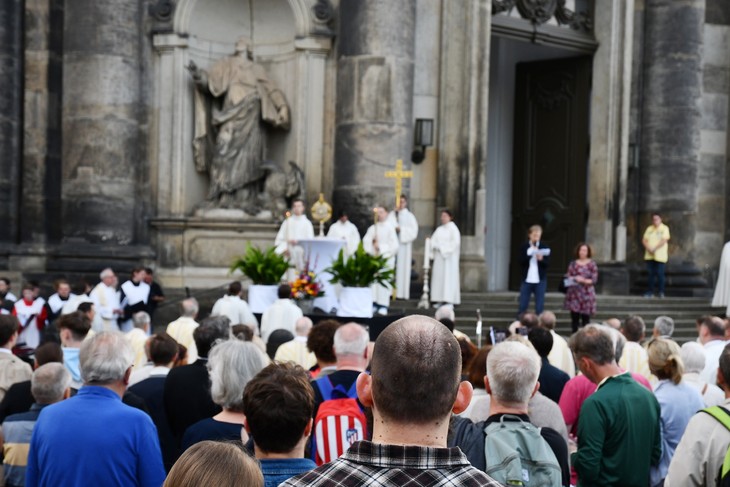 Die Katholikenzahlen im Bistum Dresden-Meißen sinken. © Michael Baudisch