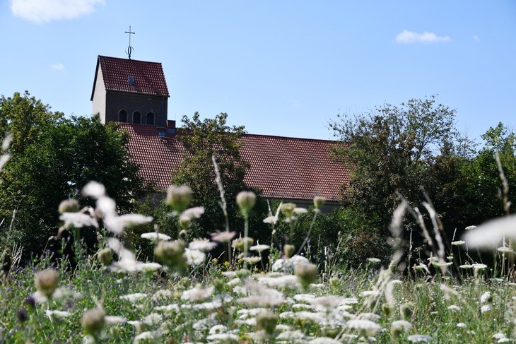 Die Ökokirche in Deutzen. © Andreas Gäbler