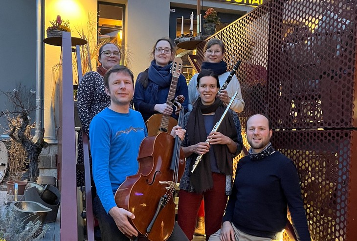 Die Musikerinnen und Musiker freuen sich auf ihren Auftritt in Hohenstein-Ernstthal. © Maschu Maschu