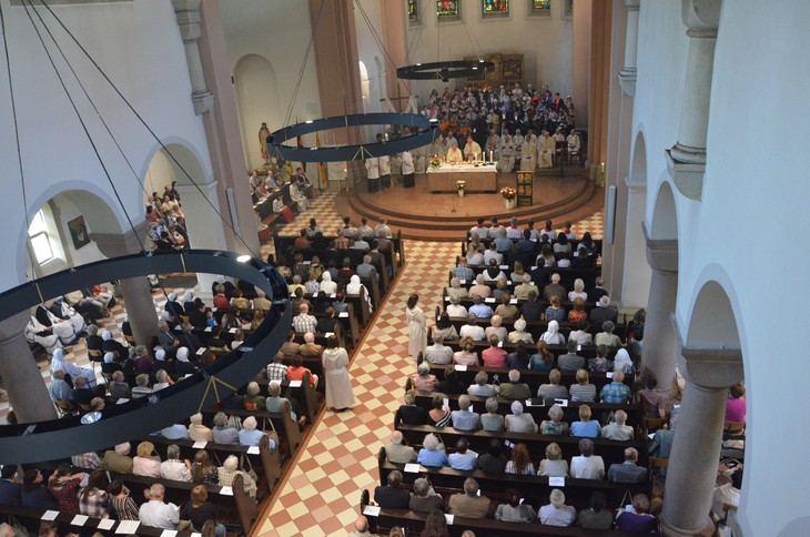 Heilige Messe im April 2018 in der St. Joseph-Kirche in Chemnitz. © Michael Baudisch