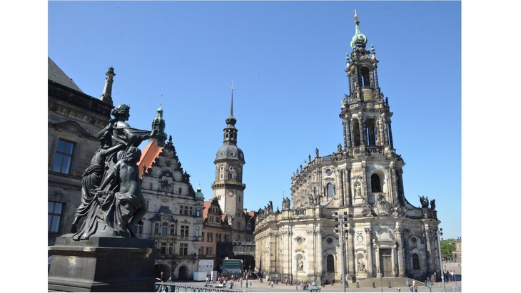 Die Kathedrale (ehem. Katholische Hofkirche) in Dresden. © Pressestelle Bistum Dresden-Meißen